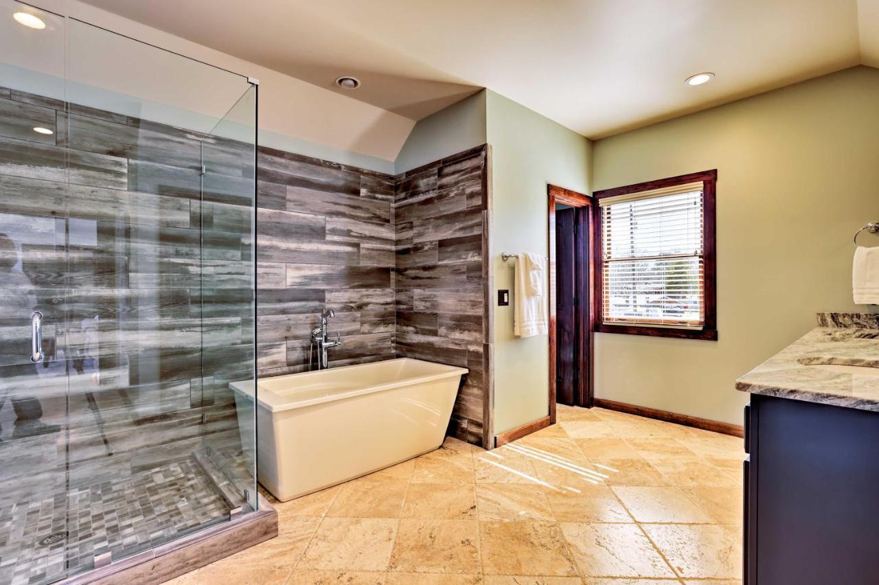 Lay Lake Access And Views Expansive Shelby Home! Exterior photo